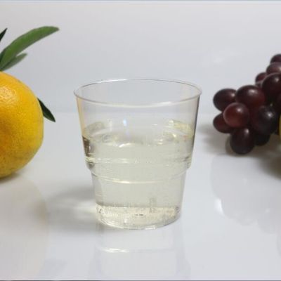 Cốc nhựa chất lượng thực phẩm bền có thể tùy chỉnh và hoàn hảo cho đồ uống rượu vang và nước