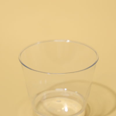 Κρυστάλλινα καθαρά PS πλαστικά φλιτζάνια 4OZ φλιτζάνια χυμού και νερού