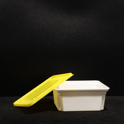 Leak Proof Fruit Packaging PP Lunch Box Fast Food Box  with 700ml Capacity and Custom Logo Printing