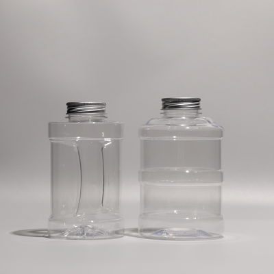 Einwegflasche aus klarem Kunststoff aus PET 500 ml mit Aluminiumkappen zur Lagerung von kaltem Saft