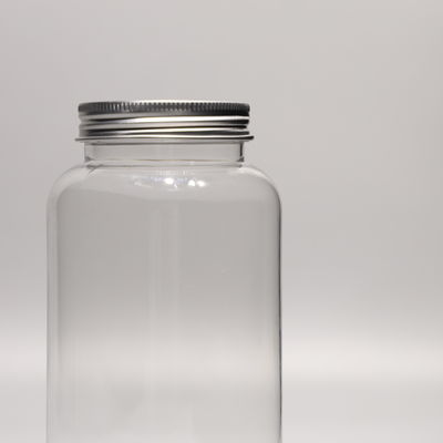 Clear Transparent Plastic PET Bottle With Tight Sealing Cap For Cold Juice Packaging