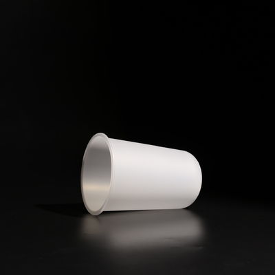 Cốc PP nhựa có logo tùy chỉnh với nắp phẳng / mái vòm cho nước ép lạnh