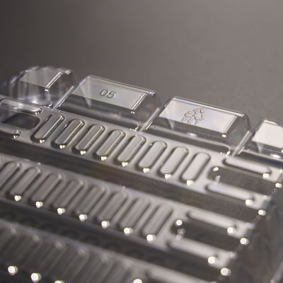 Mikrodalga Güvenli Plastik Gıda Tepsisi Eko Dostu PET Plastik Alışveriş Tepsileri