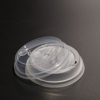 Elastyczne plastikowe jednorazowe pokrywy kubków Przejrzyste dla plastikowych i papierowych kubków