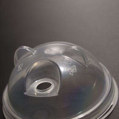 Flexible Plastic Drinking Cup Lid with Screw or Snap On Closure