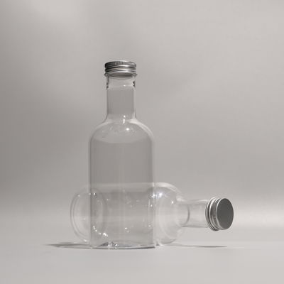 Tight Sealing Round Shape Plastic PET Bottle Screw On Lid For Cold Juice