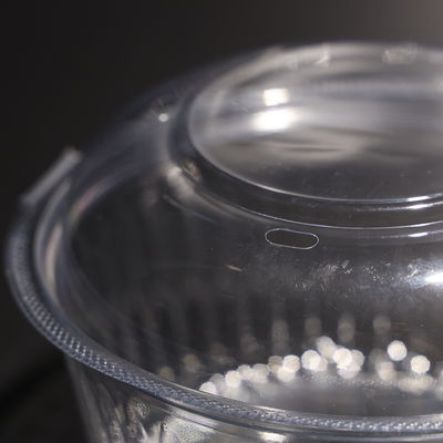 फ्रीजर के लिए 32 ग्राम क्षमता के लीक प्रूफ प्लास्टिक खाद्य कंटेनर