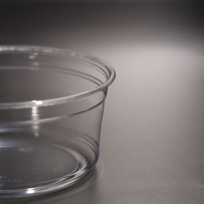 Durable Clear Plastic Disposable Cup with Customized Logo and Flat or Dome Lid for Beverages