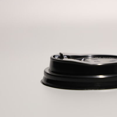 Transparent Plastic Cup Lid Screw On Design Reusable No Compatible with Plastic Beverage Containers and Juice Bars